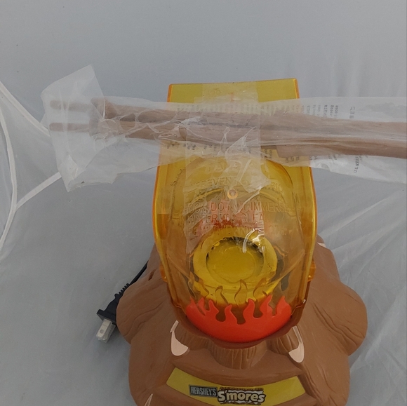 Hershey's Campfire Smores maker - Picture 3 of 3